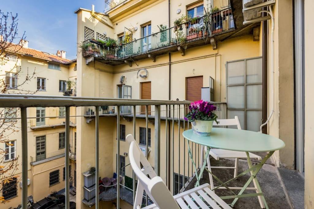 Santa Chiara Apartment